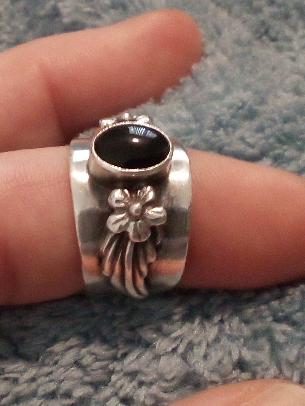 Sterling Silver Black Onyx Floral Band Ring Size 5.5